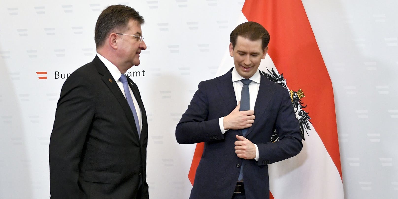 Der EU-Sonderbeauftragte Miroslav Lajcak und Österreichs Bundeskanzler Sebastian Kurz (ÖVP) am Freitag im Rahmen der Westbalkankonferenz in Wien.