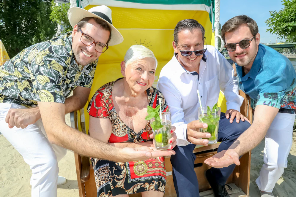 Jazz Gitti, Viktor Gernot (links) mit Flo und Wisch.