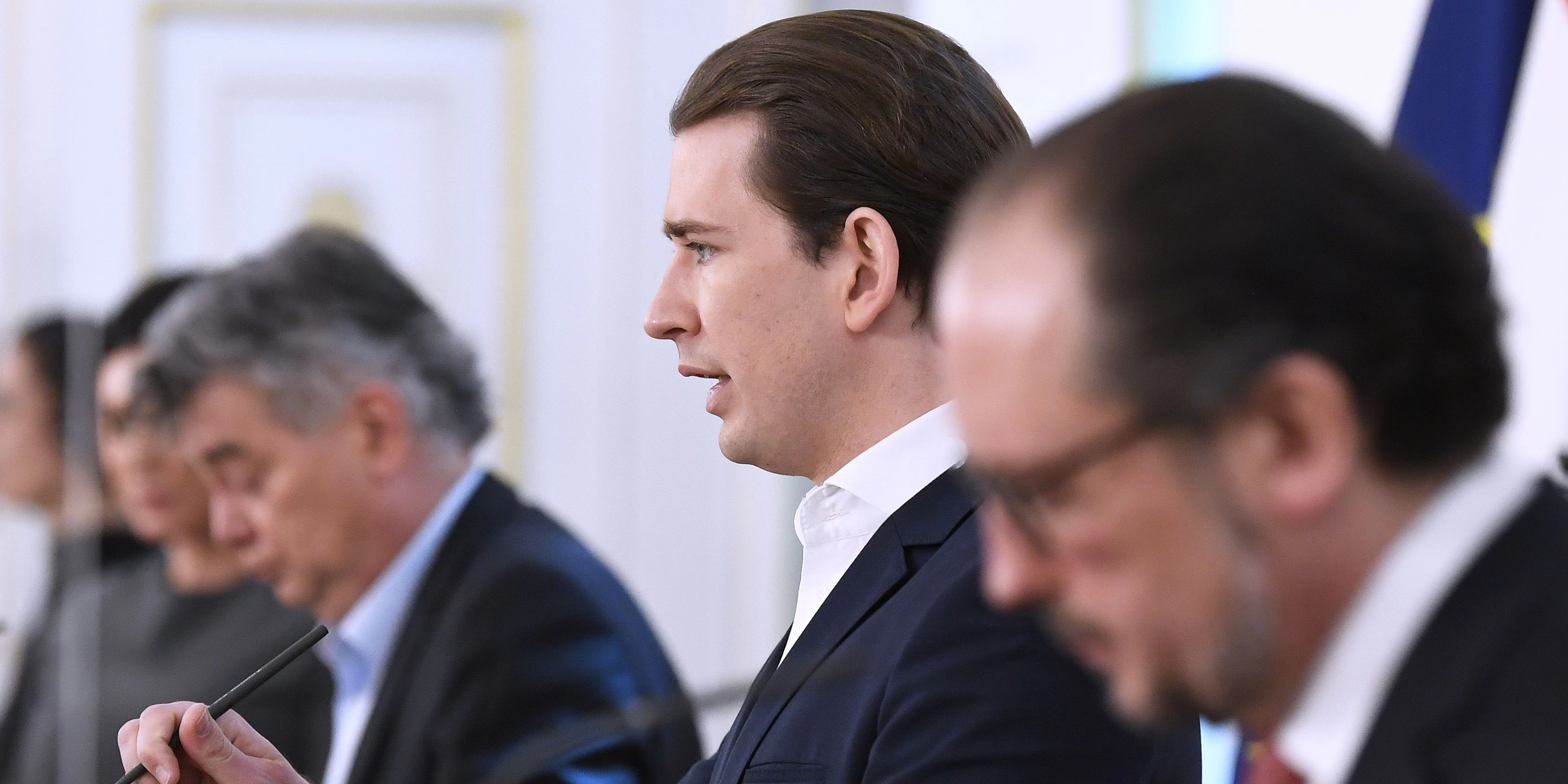 Vizekanzler Werner Kogler, Bundeskanzler Sebastian Kurz und Aussenminister Alexander Schallenberg