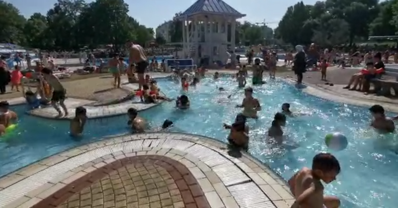 So voll war das Simmeringer Bad am Freitag