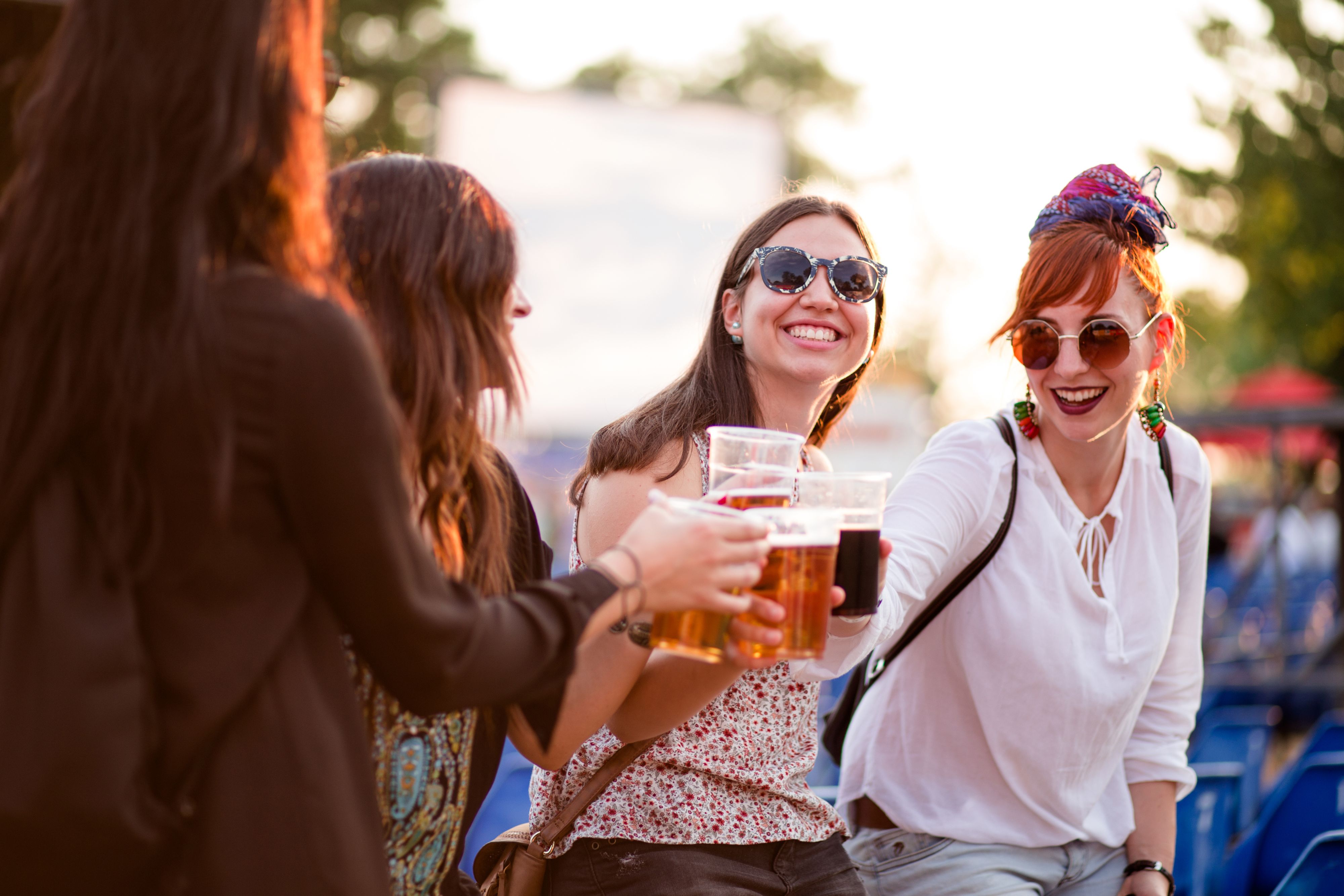 Die WHO empfiehlt "Frauen in gebärfähigem Alter" möglichst keinen Alkohol zu trinken.