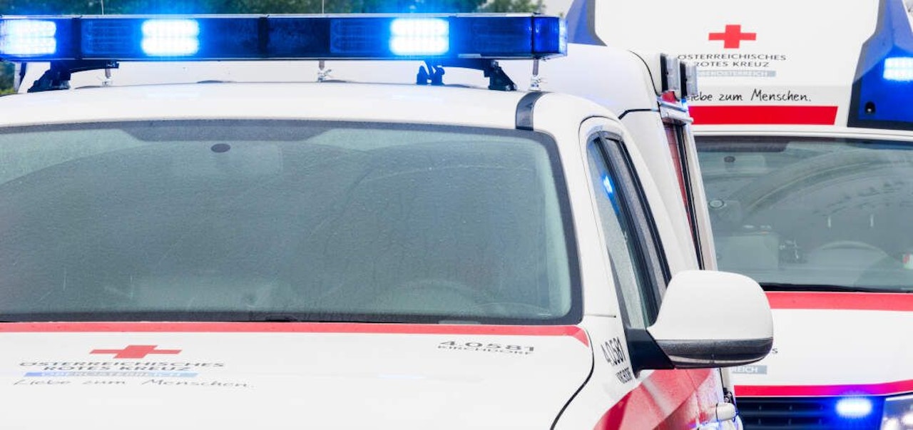 Heute.at - Biker (63) überholt Biker (60), kurz darauf ist er tot