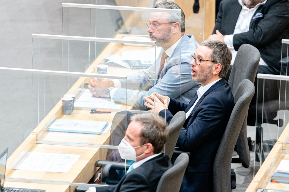 Die FPÖ sucht nach einem Nachfolger für Norbert Hofer. Herbert Kickl gilt als wahrscheinlicher Nachfolger. fix ist das aber noch nicht. 