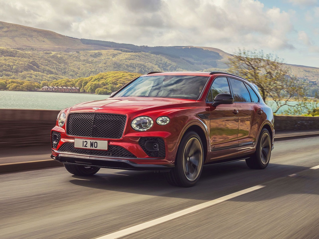 Heute.at - Ganz auf Sport getrimmt: Der neue Bentley Bentayga S