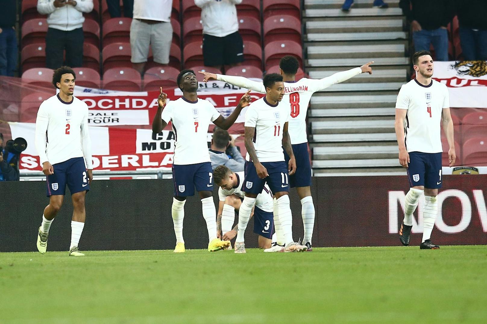 England jubelt über das 1:0 durch Bukayo Saka.