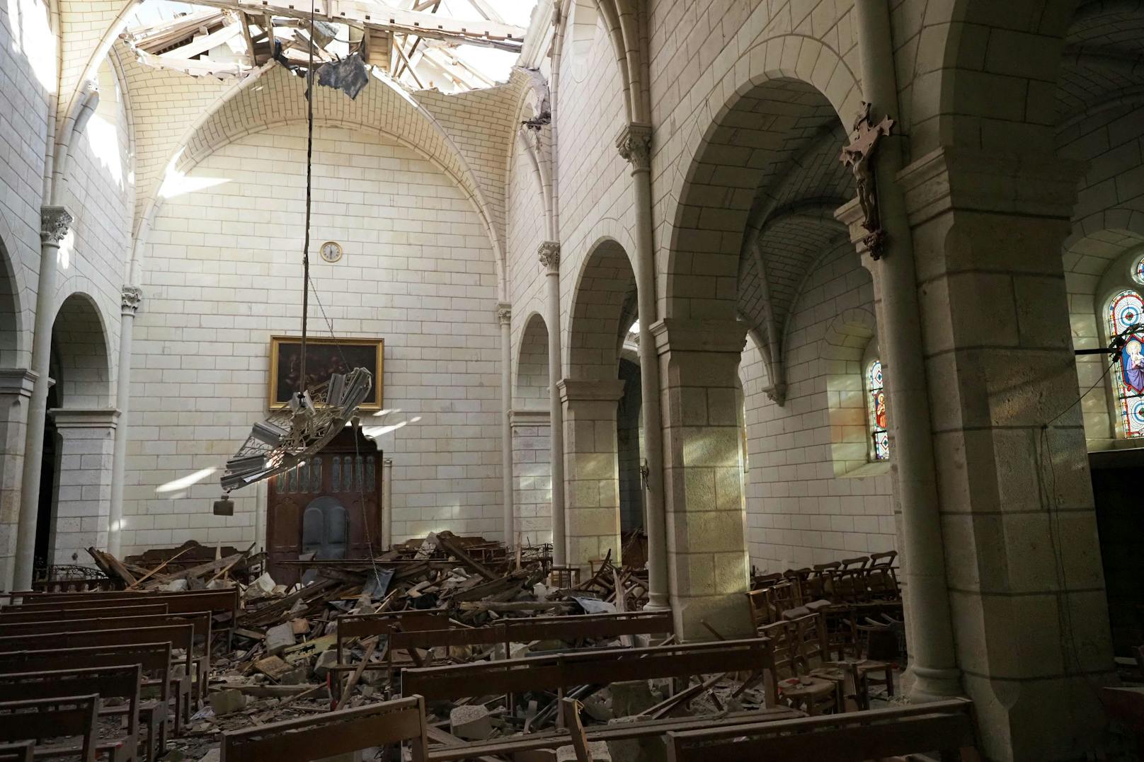 Die Kirche von Saint-Nicolas de Bourgueil wurde schwer beschädigt.