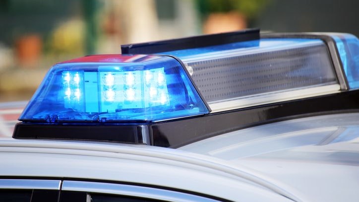 Mit Blaulicht und Folgetonhorn verfolgte die Polizei die Raserin.