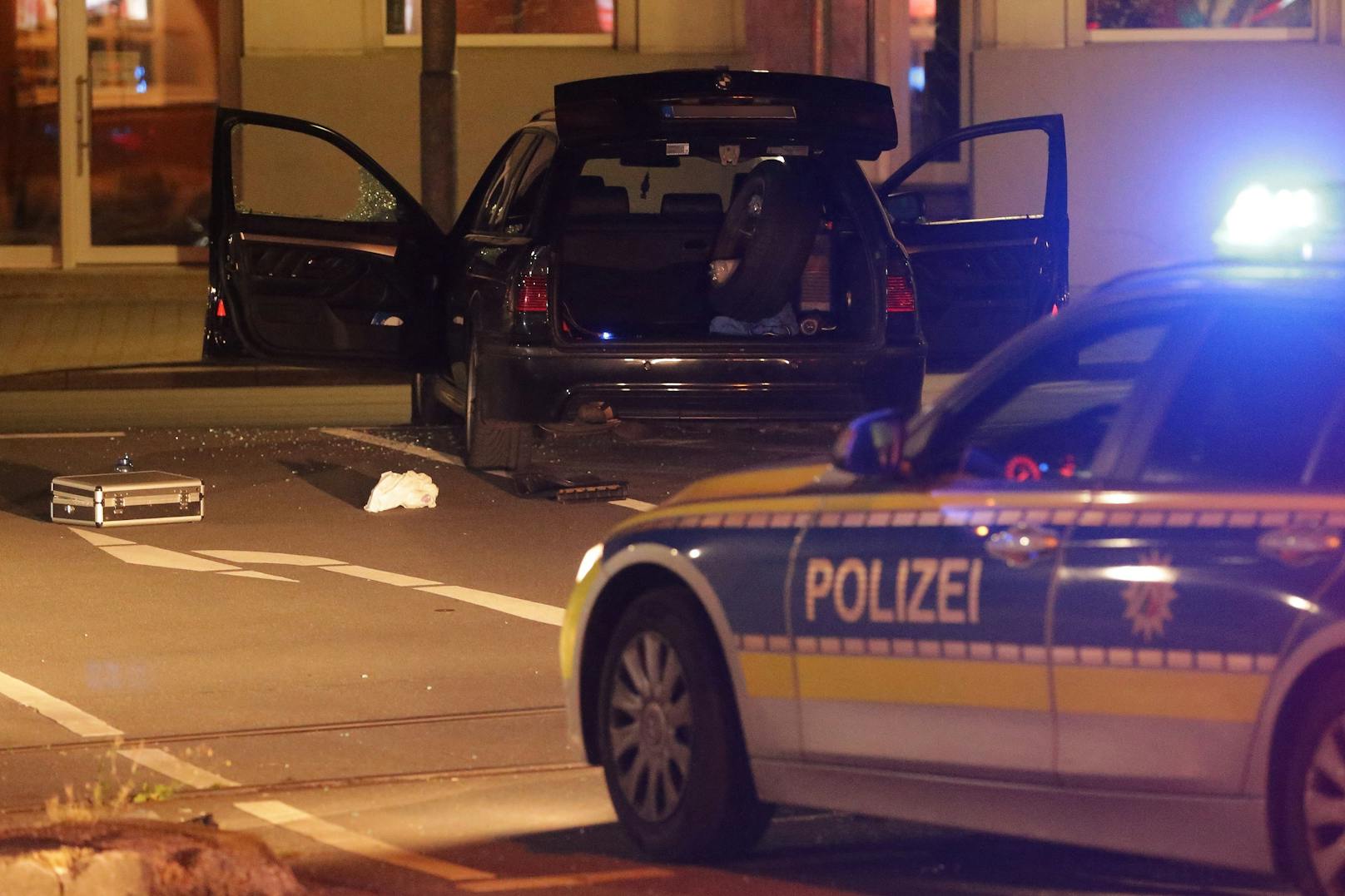 Gevelsberg, Nordrhein-Westfalen Anfang Mai 2020: Eine Verkehrskontrolle durch die Polizei eskalierte in eine Schießerei.