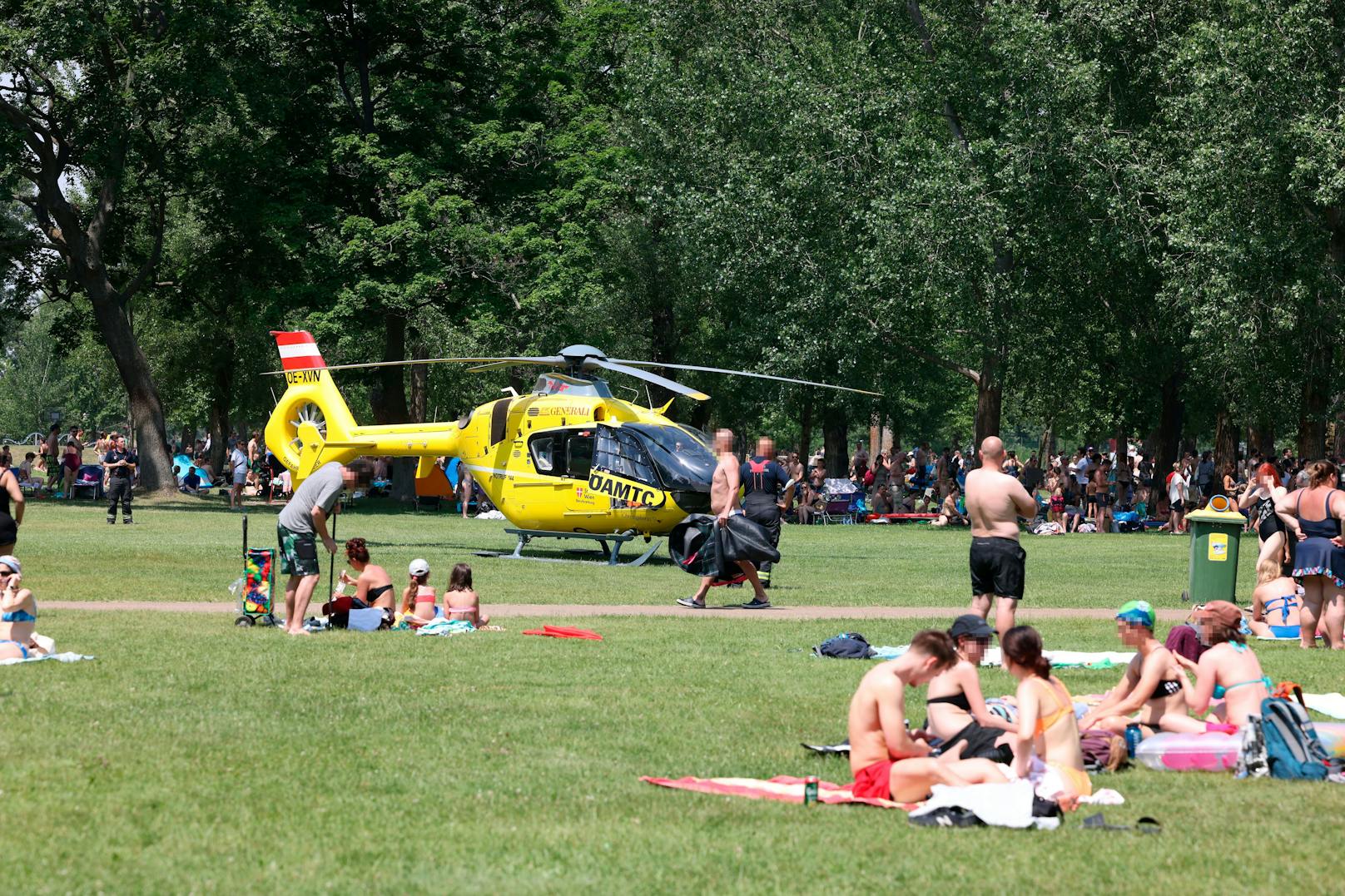 Alarm für die Einsatzkräfte nach einem Notfall im Wiener Gänselhäufel (20. Juni 2021)