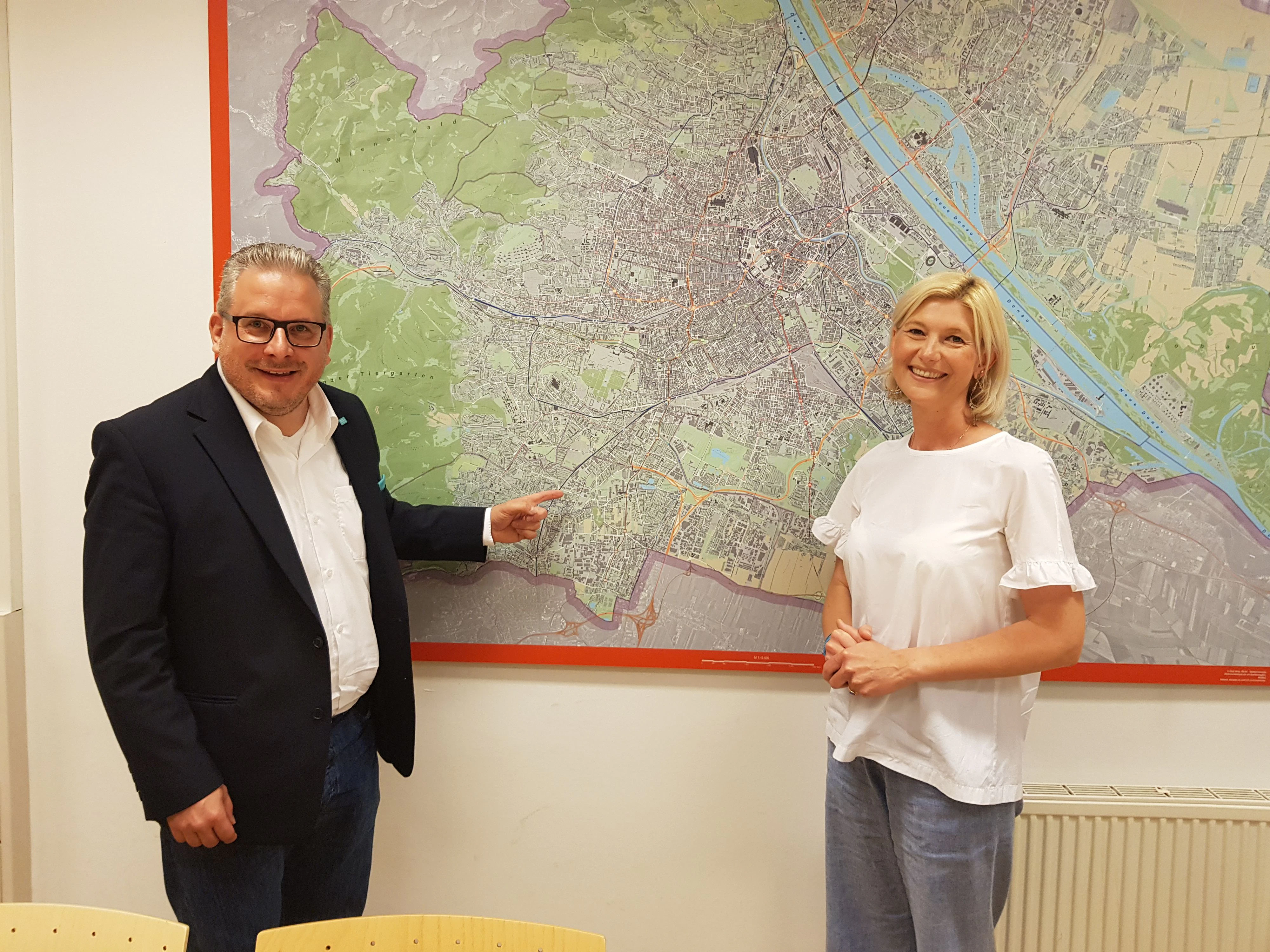 Die ÖVP Wien (hier ÖVP Wien-Wohnbausprecher Peter Sittler und Landesgeschäftsführerin Bernadette Arnoldner