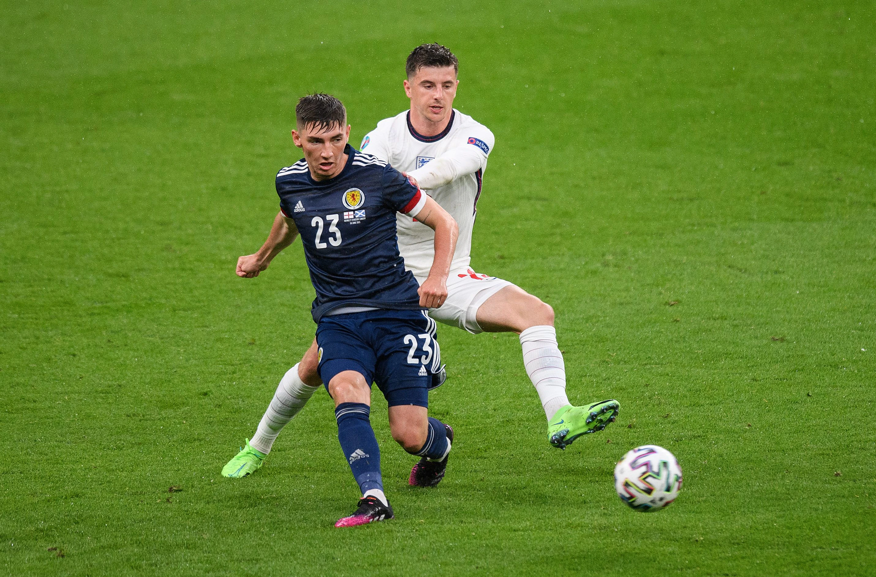 Schottland-Kicker Billie Gilmour wurde positiv auf das Coronavirus getestet. 