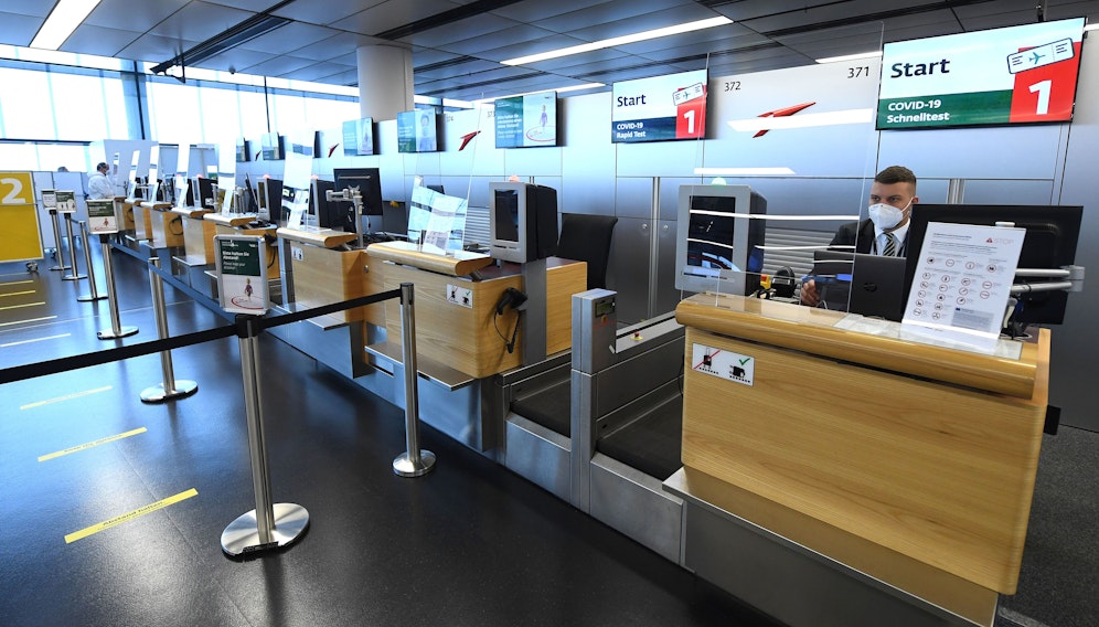 Check-in am Flughafen Schwechat (Archivfoto)