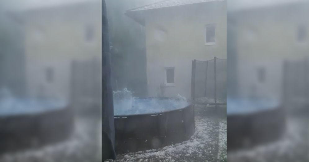 So heftig hagelte es Dienstagnachmittag in Mondsee