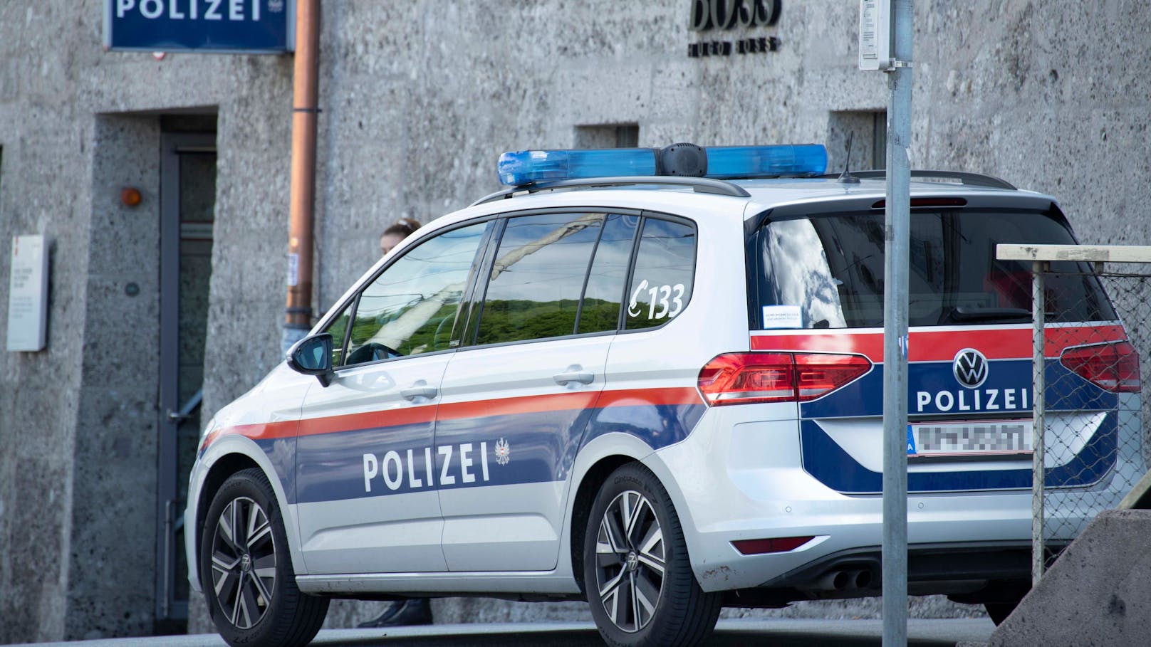 Die Polizei in Salzburg musste einen Familienstreit schlichten (Symbolbild).