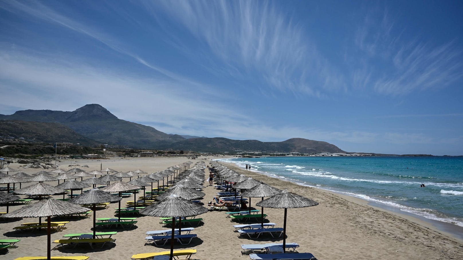 Erdbeben erschüttert Kreta, reißt Tausende aus Schlaf