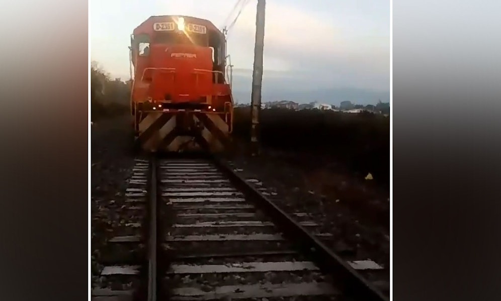 Ein aufmerksamer Lokführer wurde in Südamerika zum Helden. 