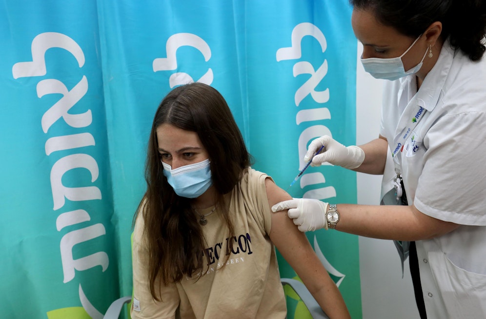 Israel setzt auf die Impfung von Kinder und Jugendlichen.
