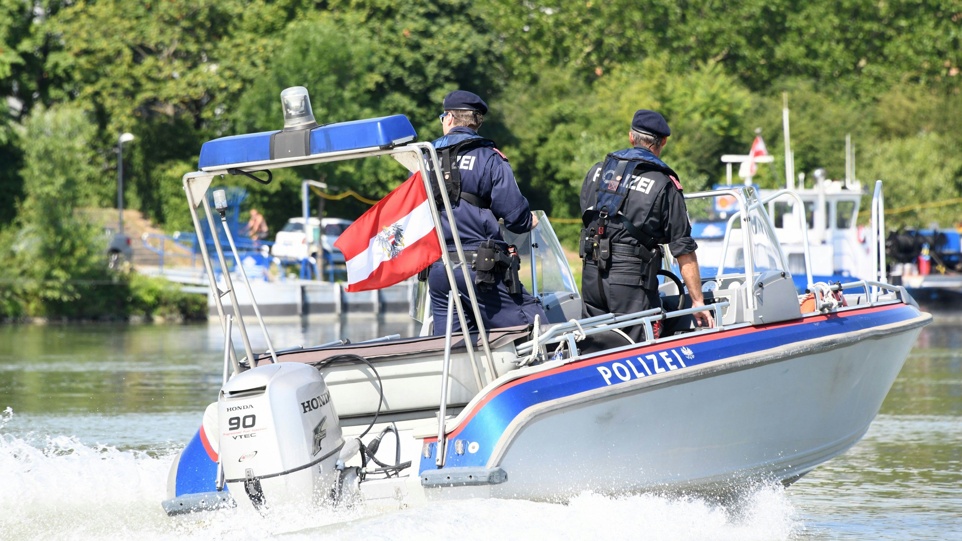 Heute.at - Traurige Gewissheit: Vermisster Donau-Schwimmer ist tot