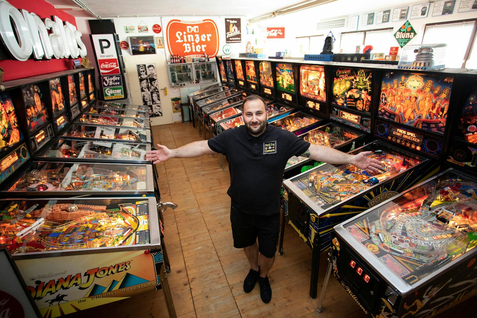 Michael Holly hat zu Hause mehr als 1.000 Spiel-Automaten stehen.