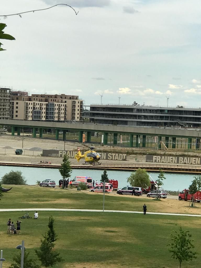 Rettungseinsatz in der Wiener Seestadt