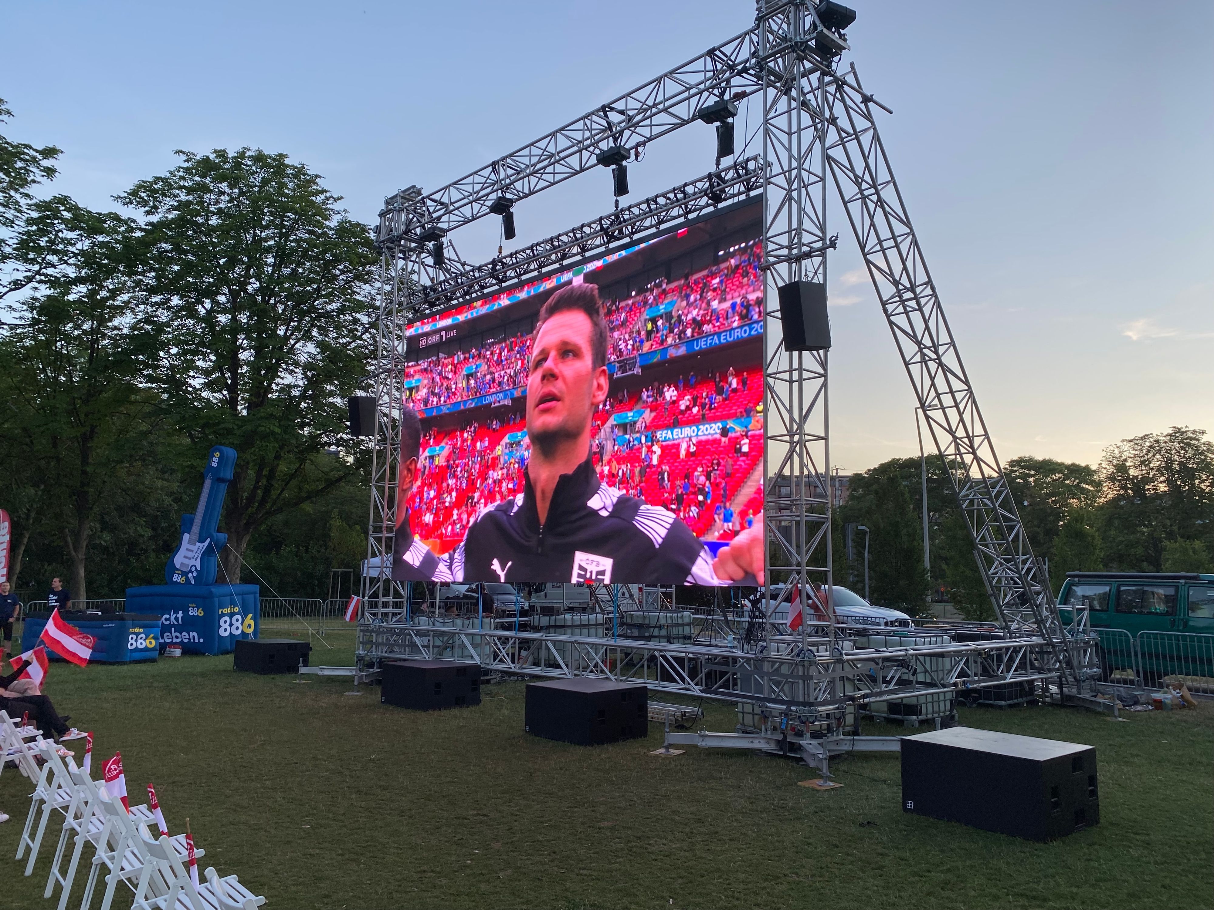 Wenig überraschend: Heuer gibt es zur WM kein Public-Viewing im Freien.&nbsp;