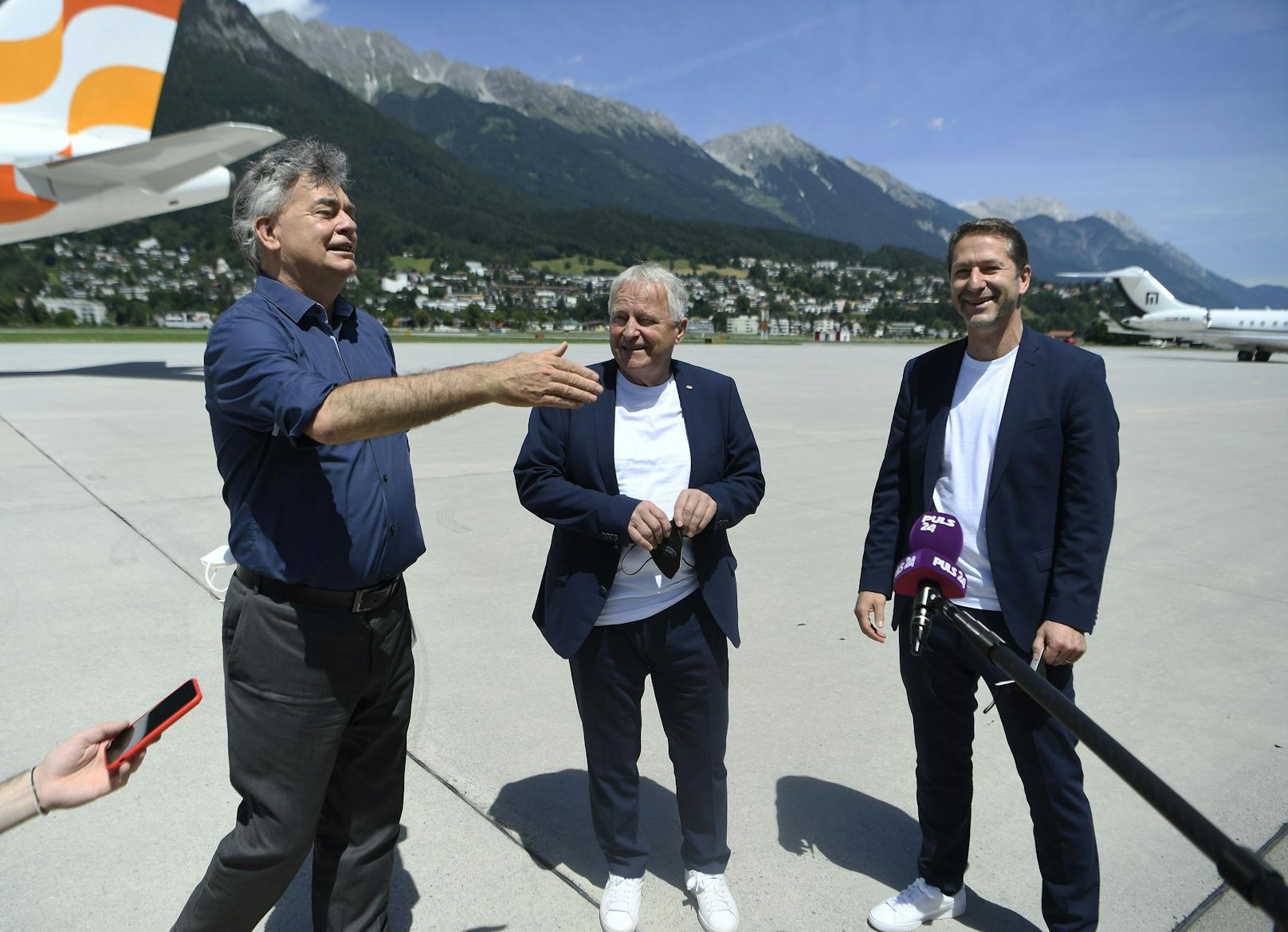 Das ÖFB-Team wird in Innsbruck feierlich empfangen.