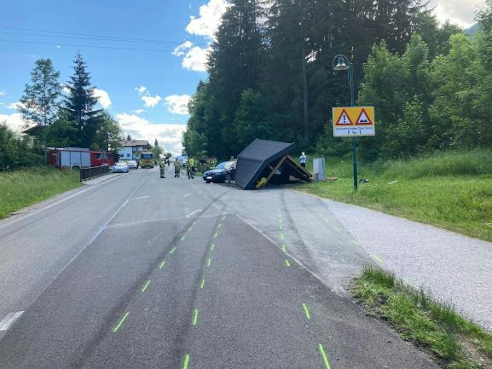 In Salzburg ist es nach einem Verkehrsunfall zu Fahrerflucht gekommen.