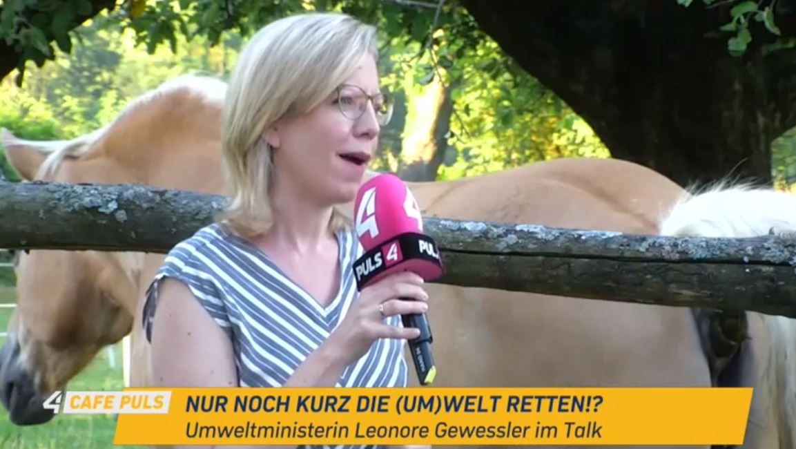 Was passiert denn da im Hintergrund?