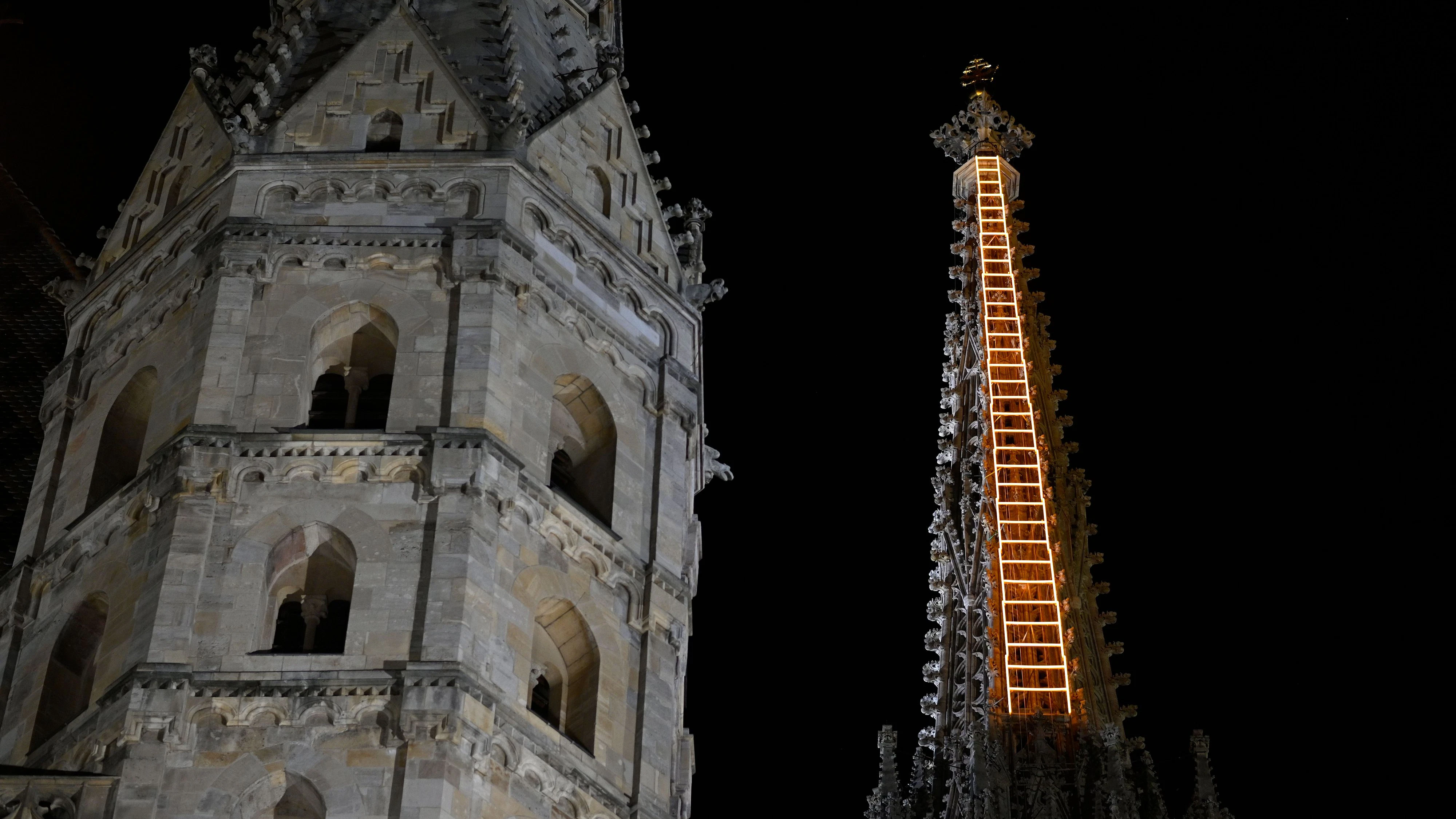 Himmelsleiter am Stephansdom soll noch länger bleiben. 