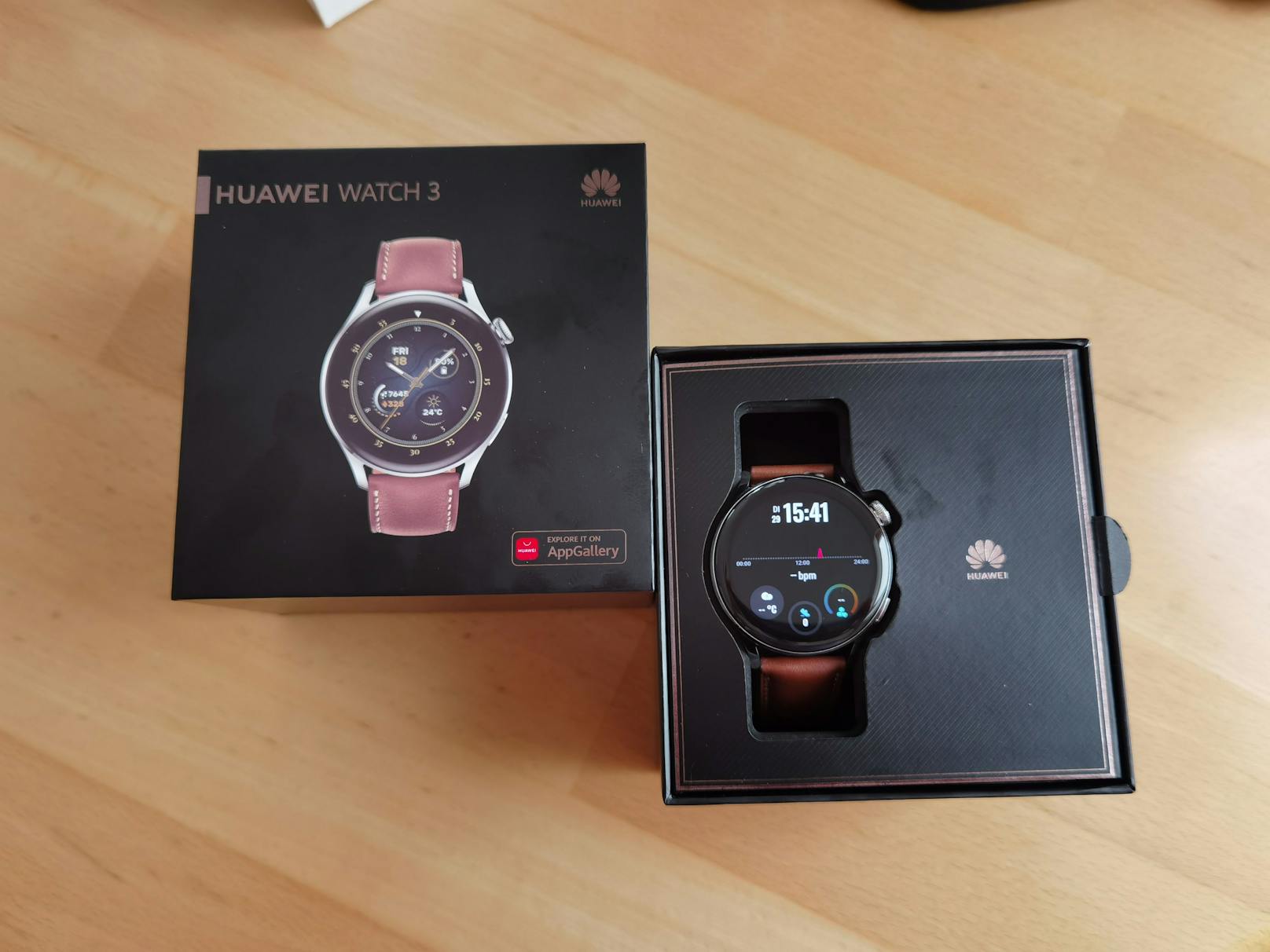 Huawei Watch 3 in eleganter Verpackung