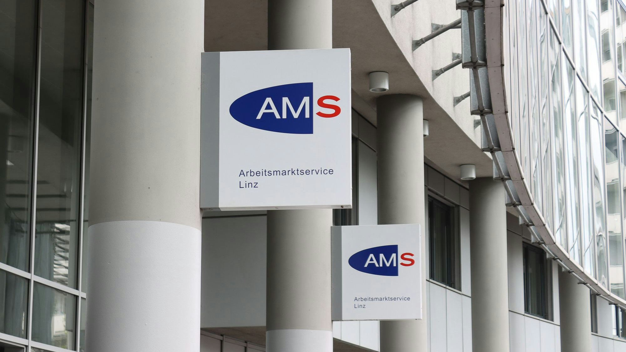 AMS
