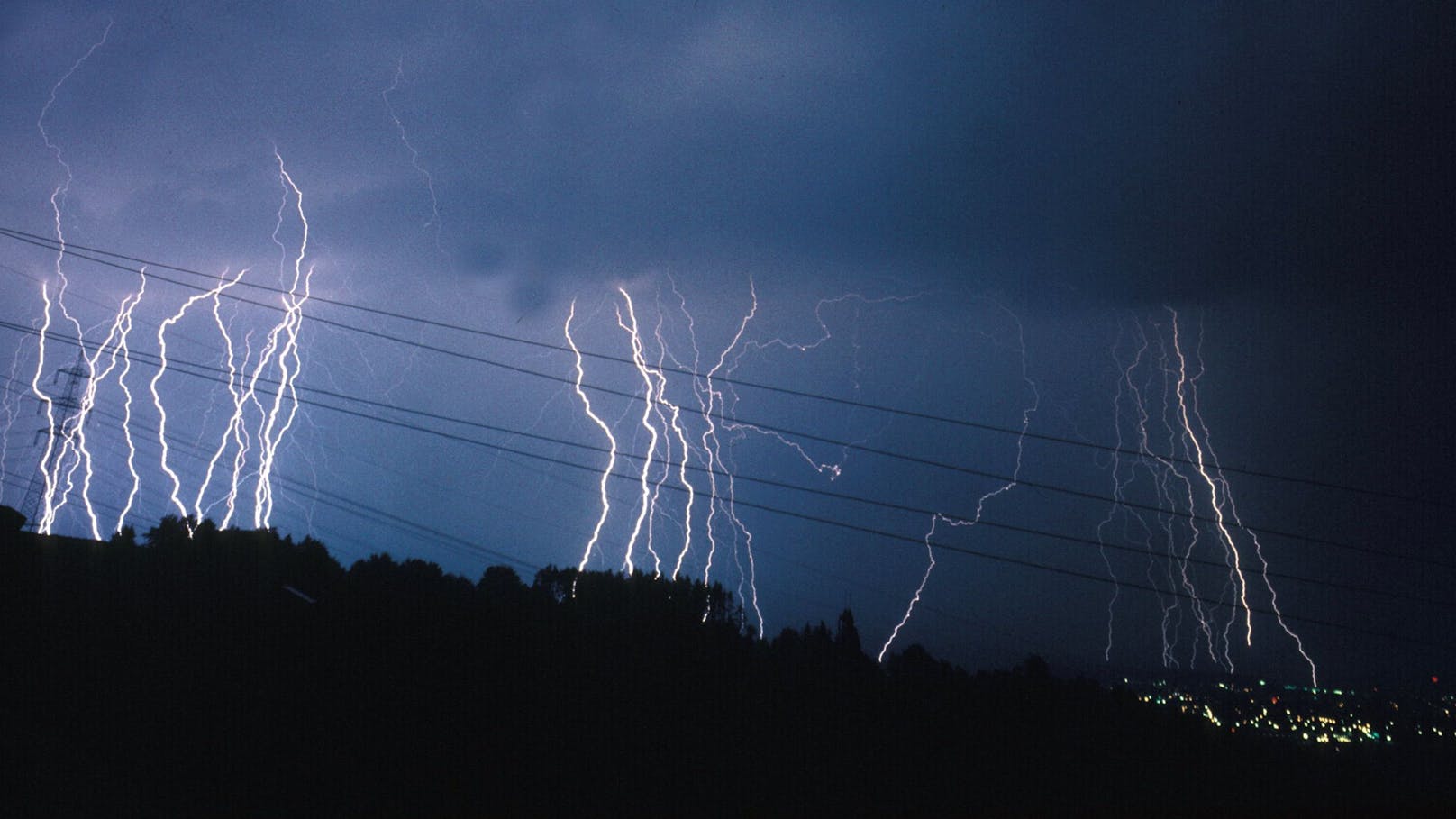 Unwetter-Warnstufe für mehrere Bundesländer ausgerufen