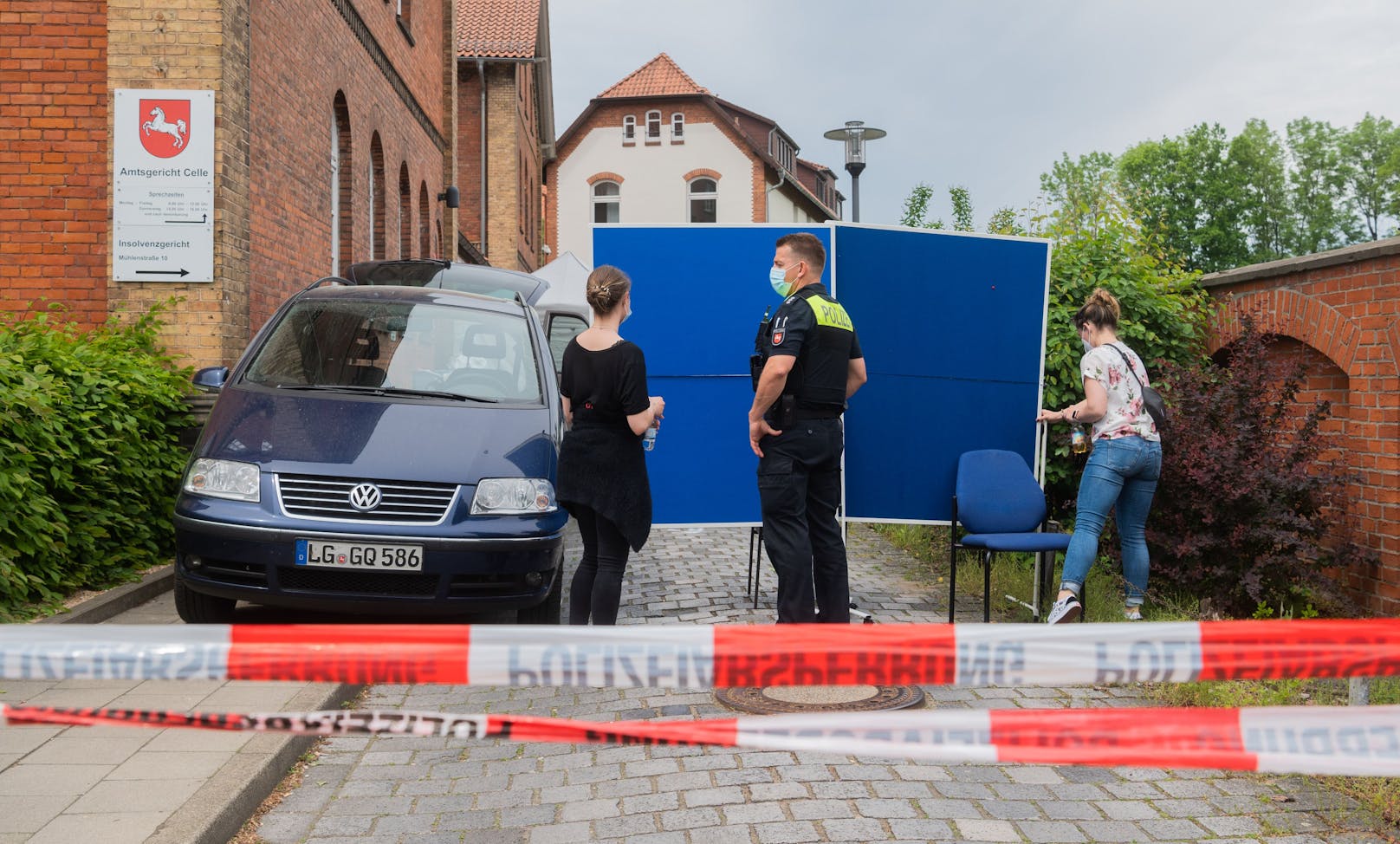 Zwei Tote bei Schüssen vor deutschem Gerichtsgebäude