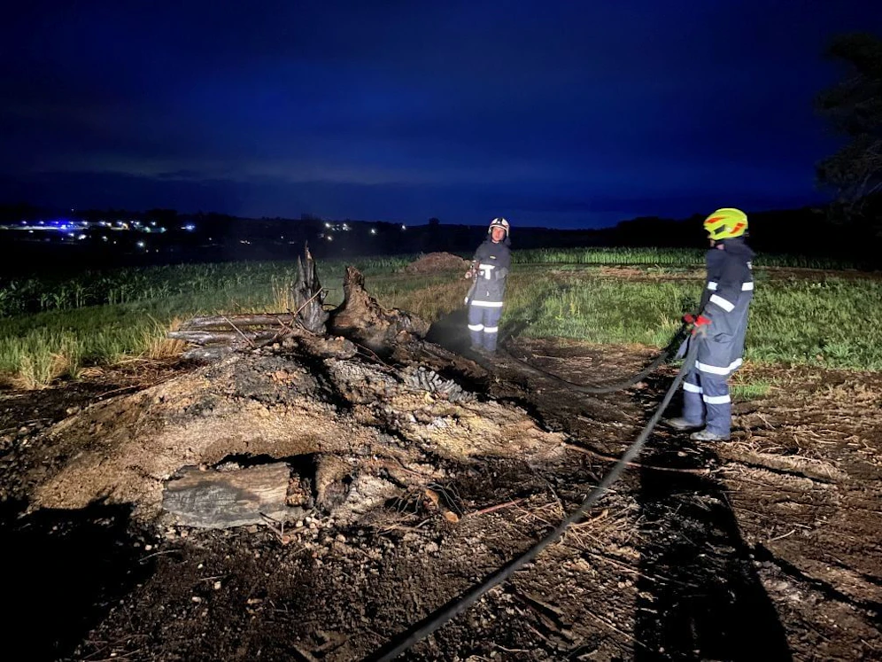 Das Sonnwendfeuer in Rammersdorf.