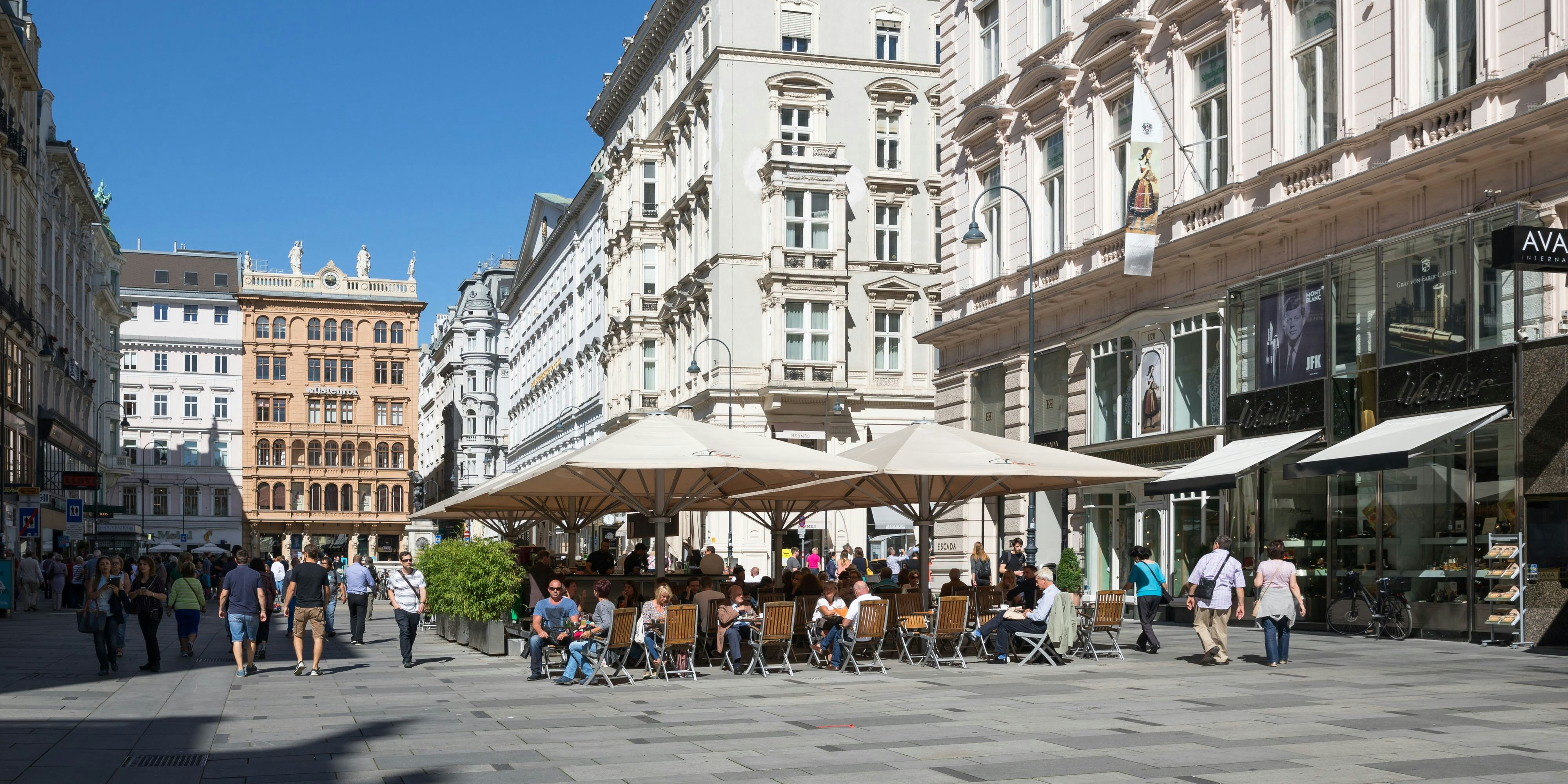  Straßencafe am Graben in Wien (Archivfoto)