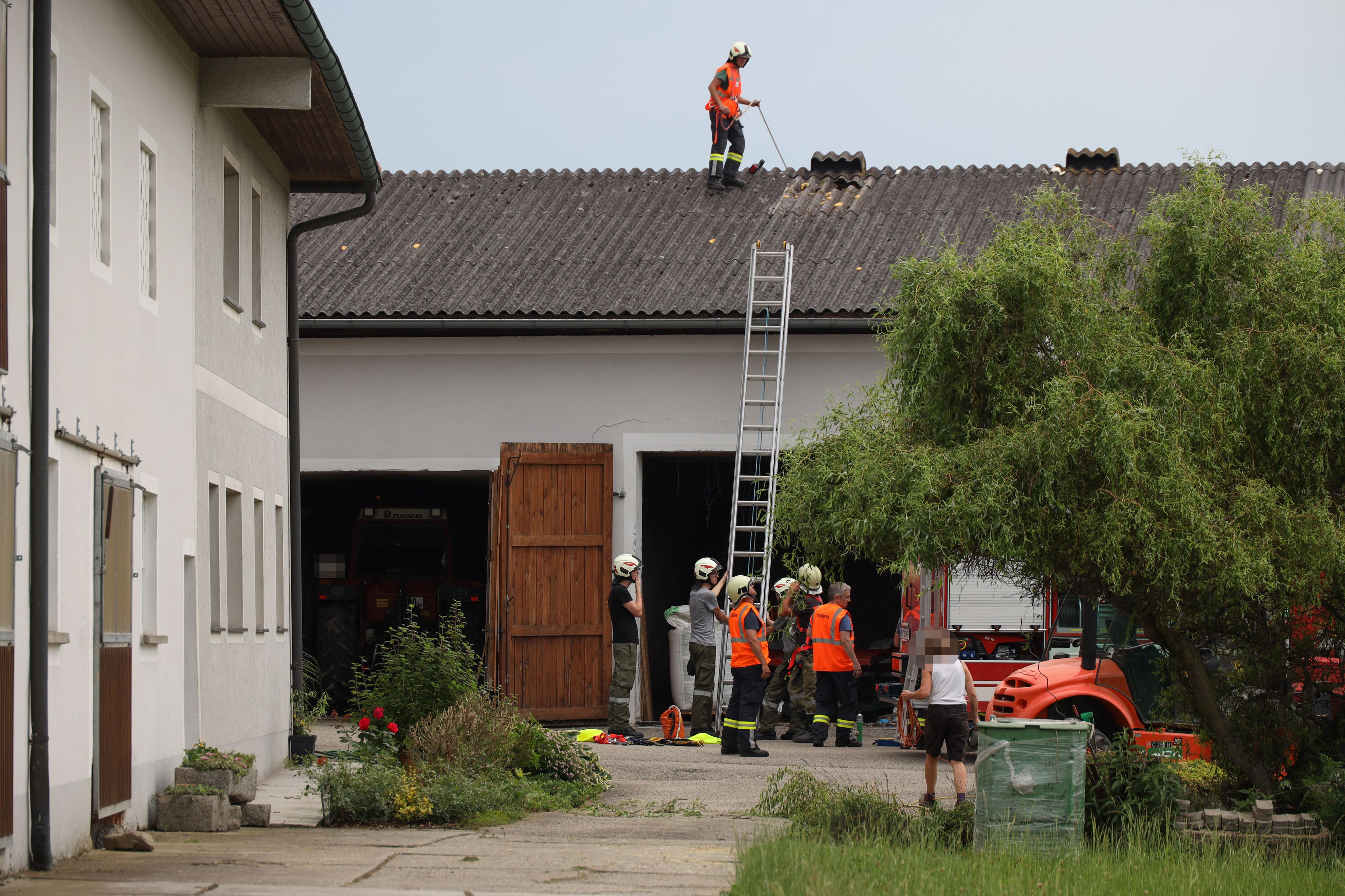 Hier war der 51-Jährige vom Dach gestürzt.