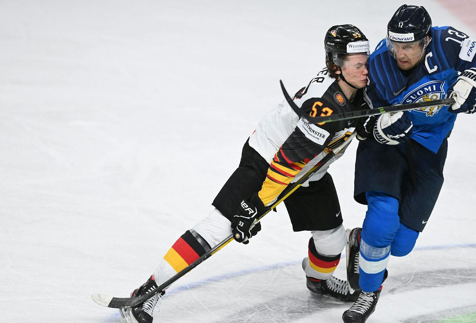 Finnland zieht ins Finale der Eishockey-WM ein. 