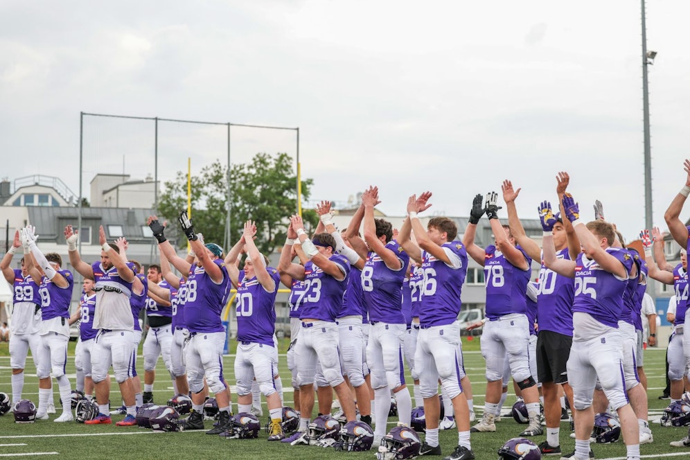 Die Vienna Vikings gewinnen die Charity Bowl XXII.