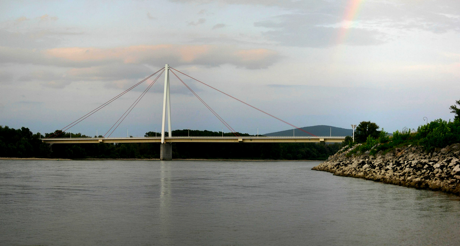 Donaubrücke Hainburg
