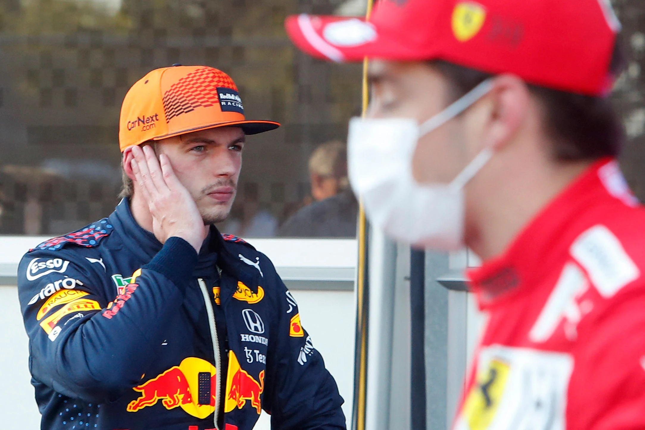 Max Verstappen ärgerte sich nach der vierten roten Flagge im Qualifying. 