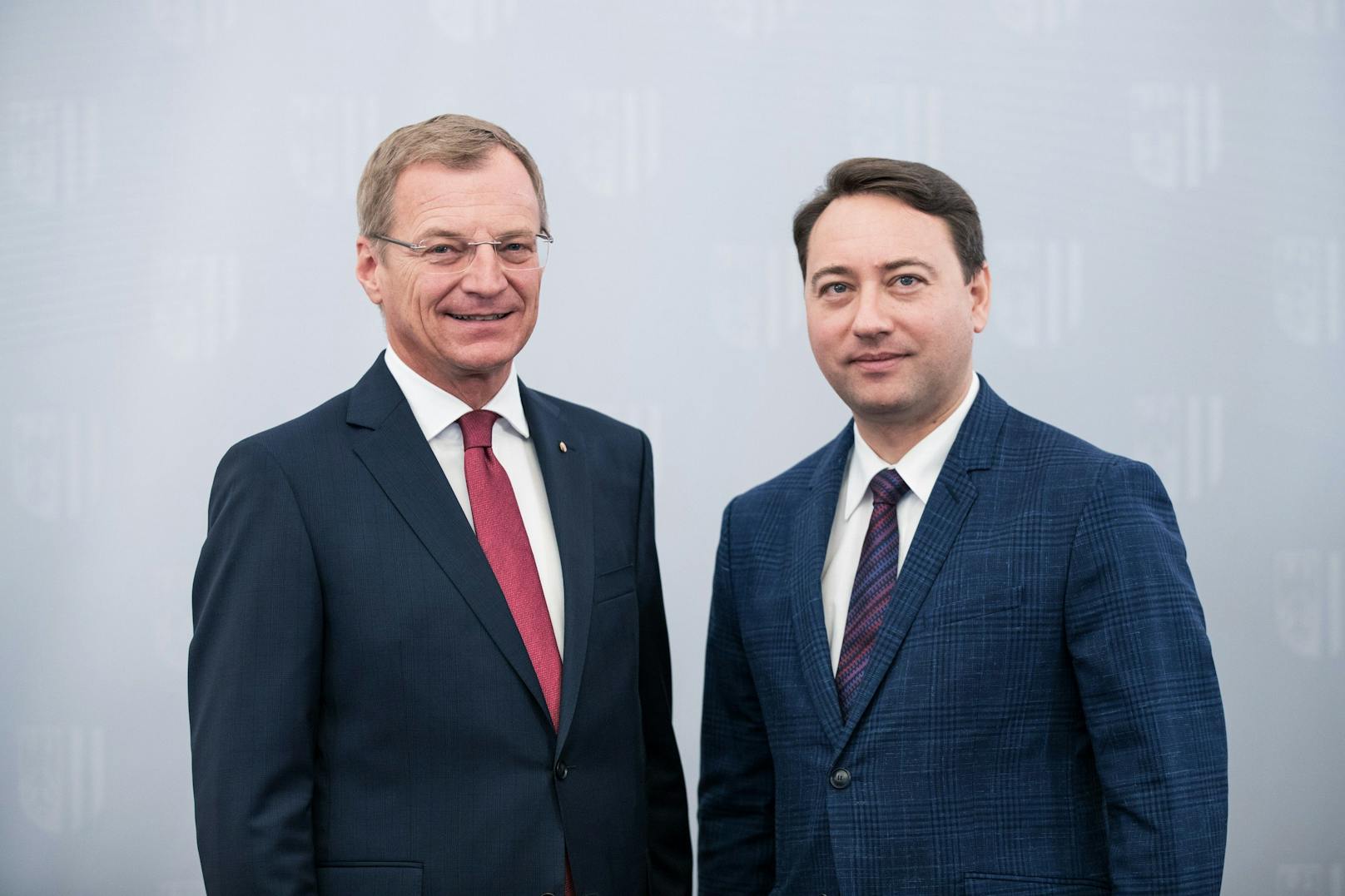 LH Thomas Stelzer (ÖVP) und sein Stellvertreter Manfred Haimbuchner (FPÖ) 