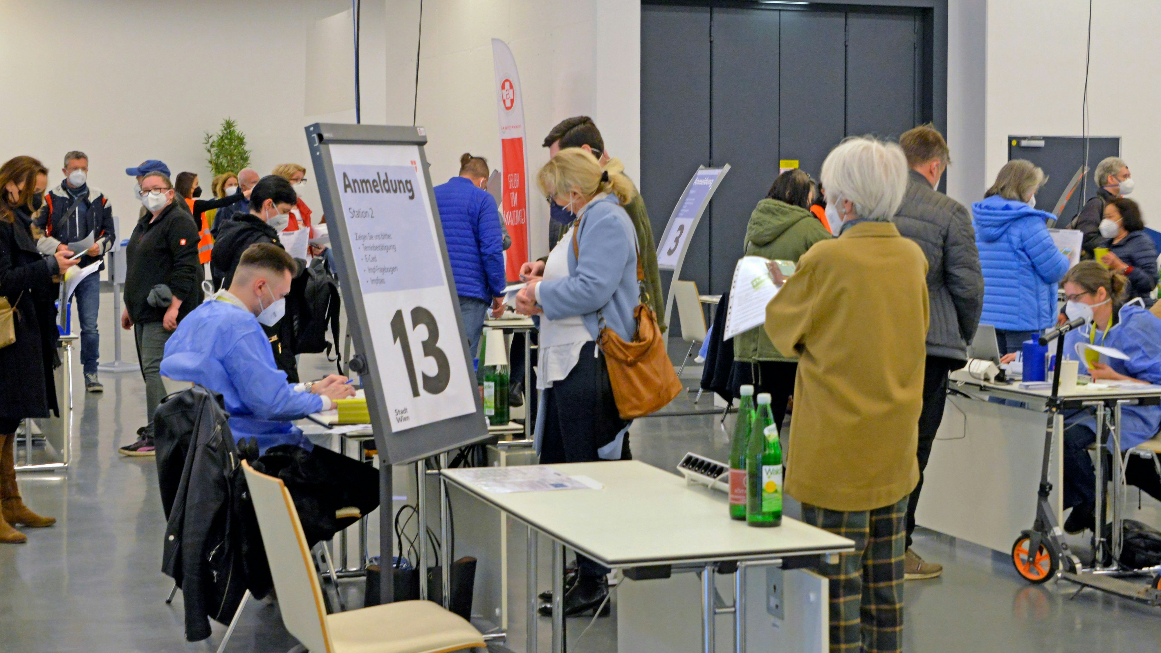 Covid-19-Impfung im Austria Center Vienna