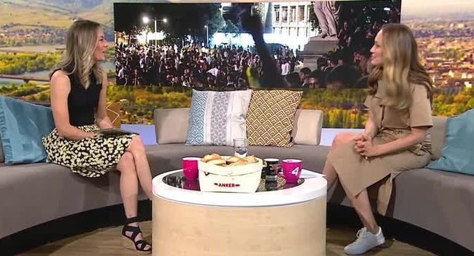 Claudia Sandler bei Bianca Schwarzjirg im Café Puls am 7. Juni 2021