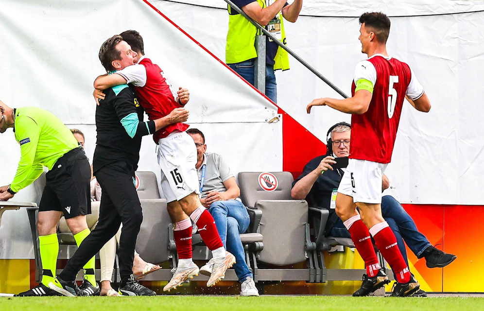 Yusuf Demir trifft erstmals für das U21-Nationalteam. 
