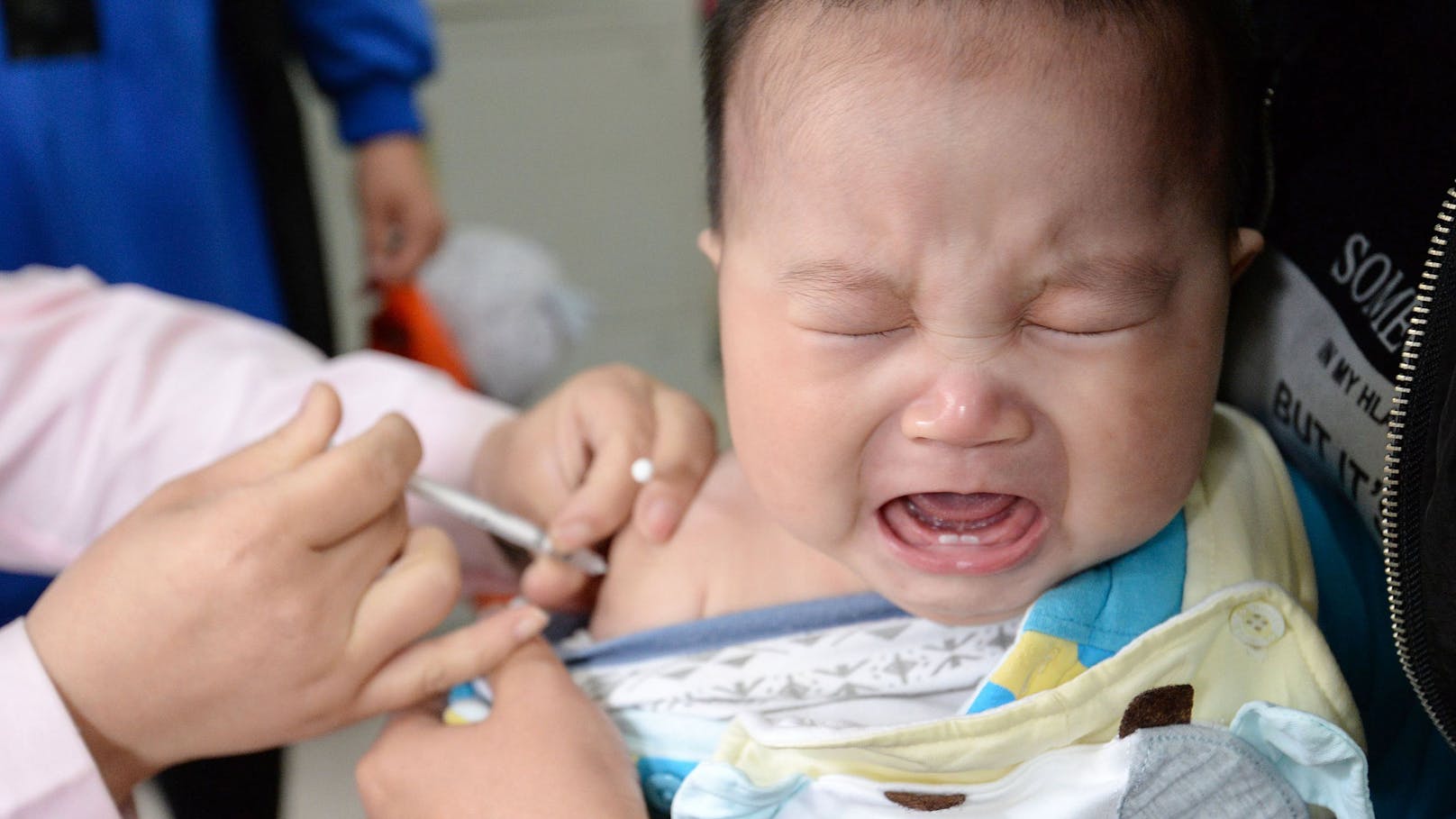 In China sollen demnächst auch Kleinstkinder gegen das Coronavirus geimpft werden dürfen (Symbolfoto)