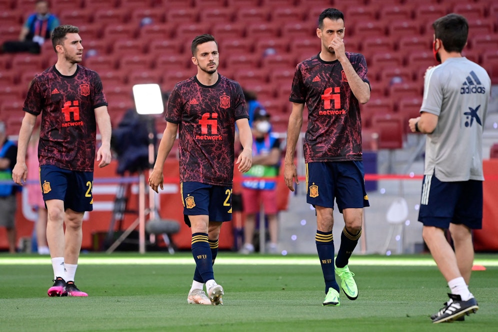 Nach der Corona-Infektion von Sergio Busquets werden die spanischen Spieler geimpft. 
