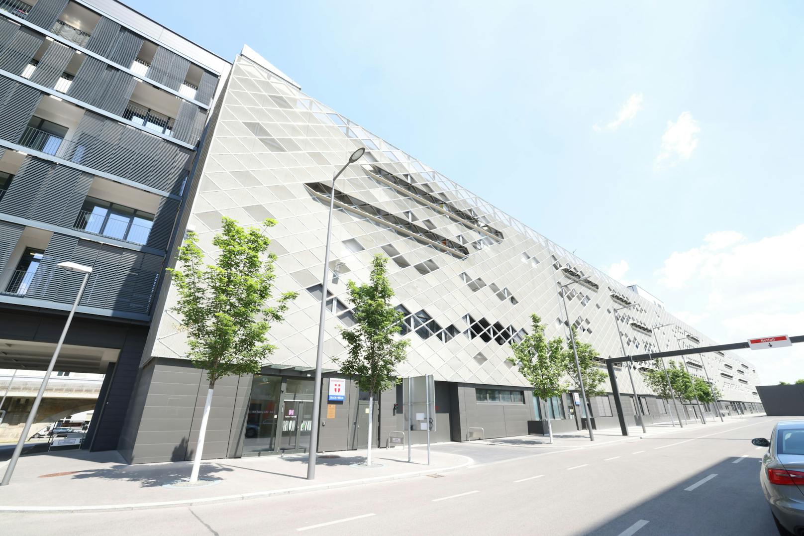 Die Klinik Floridsdorf ist Wiens erstes Spital, das am Dach umweltfreundlichen Sonnenstrom erzeugt.
