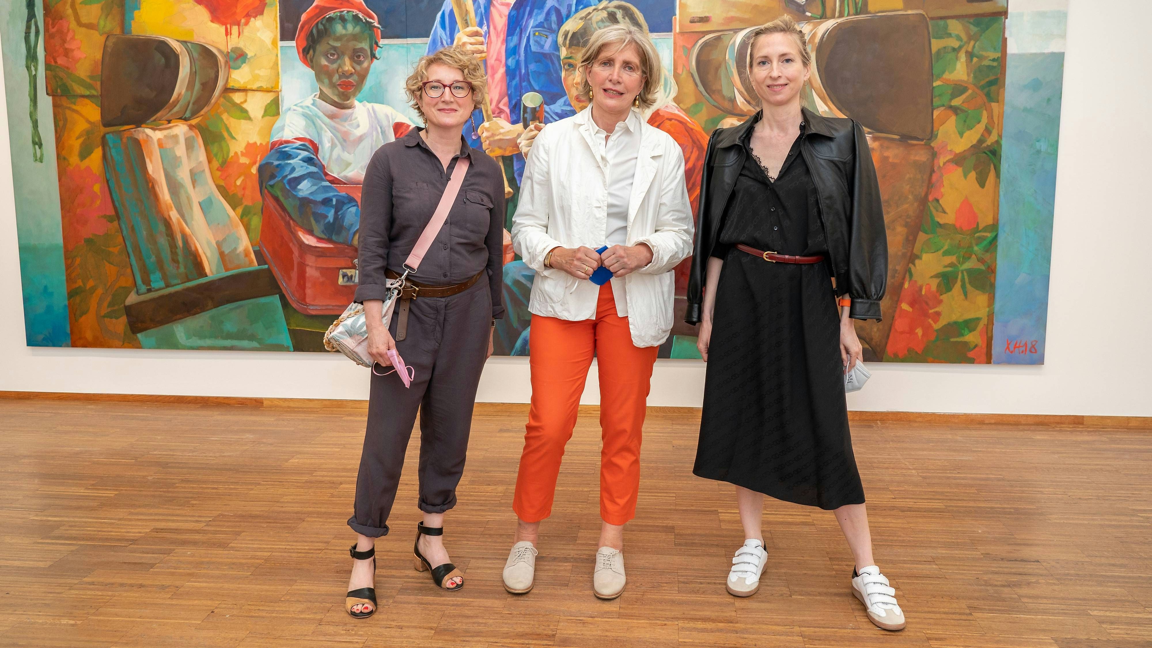 Xenia Hausner mit Schwestern Jessica (l.) und Tanja (r.)