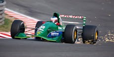 Schumachers erster Formel-1-Bolide wird verkauft