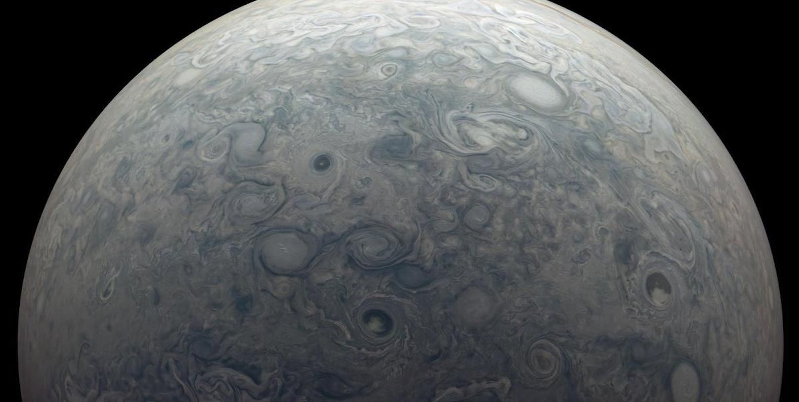 Auch diese Aufnahme ist von Juno. Sie zeigt die nördliche Hemisphäre von Jupiter.